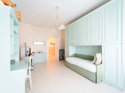 Trilocale in Via Enrico Cosenz 26, Napoli (NA)