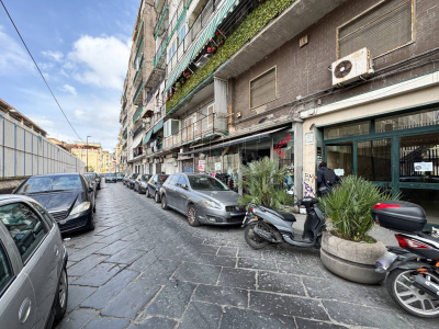 Trilocale in Via Enrico Cosenz 26, Napoli (NA)