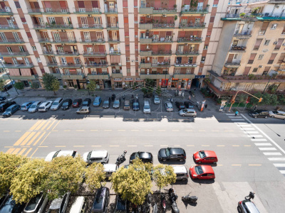 5 Vani in Viale Augusto 9, Napoli (NA)