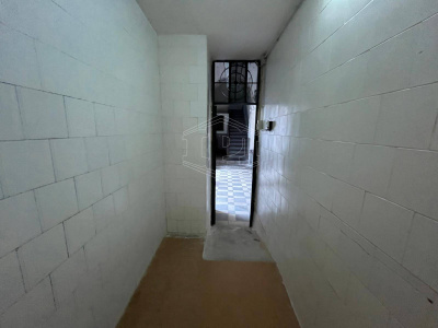 Deposito interno palazzo in Via Antignano 11, Napoli (NA)