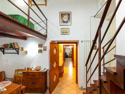 Camere in affitto in Via Nardones 38, Napoli (NA)