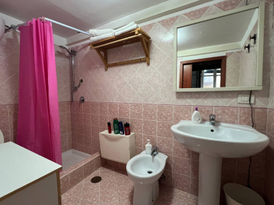 Camere in affitto in Via Nardones 38, Napoli (NA)