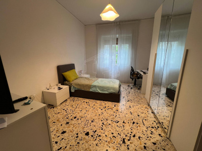 Camere in affitto in Via Ugo Ricci 19, Napoli (NA)