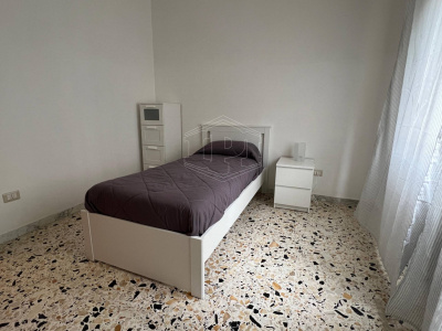 Camere in affitto in Via Ugo Ricci 19, Napoli (NA)