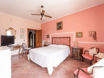 Villa in Via Cupa Terracina 87/a, Napoli (NA)
