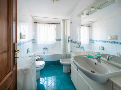 Villa in Via Cupa Terracina 87/a, Napoli (NA)