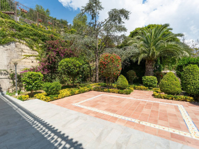 Villa in Via Cupa Terracina 87/a, Napoli (NA)