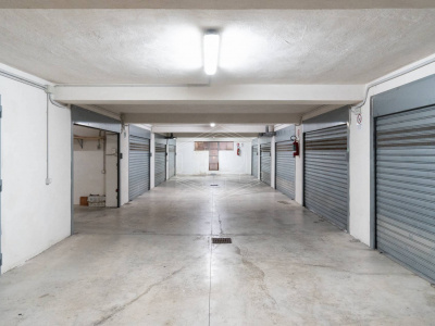 Trilocale Via Coriolano 7, Napoli (NA)