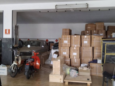 Ampio deposito in Via Nazionale 199, Torre del Greco (NA)