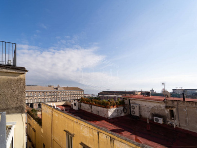 Quadrilocale in Vico Santo Spirito di Palazzo 52, Napoli (NA)