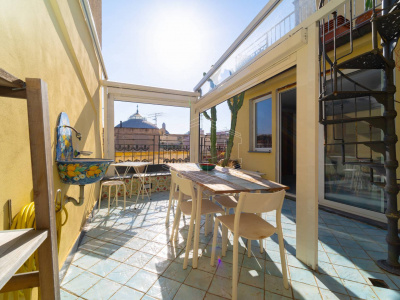 Quadrilocale in Vico Santo Spirito di Palazzo 52, Napoli (NA)