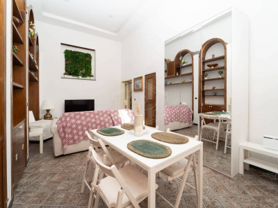 Quadrilocale in Vico Santo Spirito di Palazzo 52, Napoli (NA)