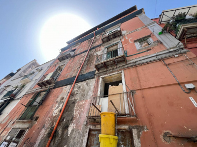 Edificio Cielo-Terra, Napoli (NA)