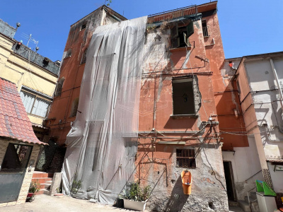 Edificio Cielo-Terra, Napoli (NA)