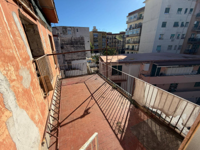Edificio Cielo-Terra, Napoli (NA)