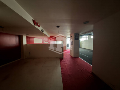 Locale in Via San Giacomo dei Capri 63, Napoli (NA)