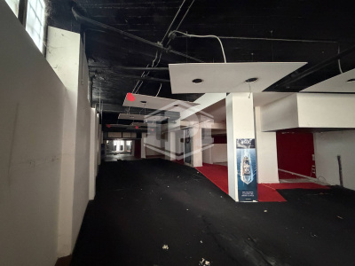 Locale in Via San Giacomo dei Capri 63, Napoli (NA)