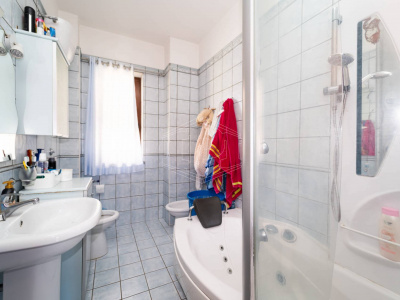 Villa bifamiliare in Via Lago Patria 154, Giugliano in Campania (NA)