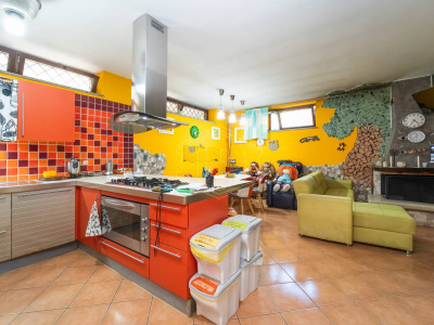 Villa bifamiliare in Via Lago Patria 154, Giugliano in Campania (NA)