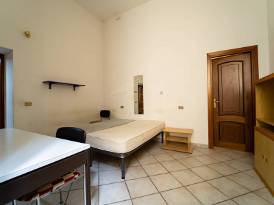 Trilocale in Via Duomo 109, Napoli (NA)