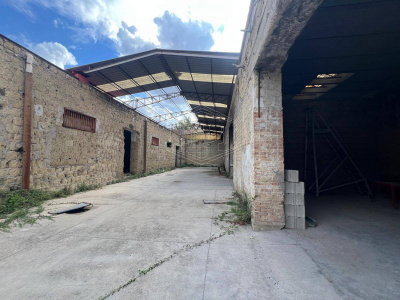 Capannone indipendente con uffici in Via Del Macello a Poggioreale 24, Napoli (NA)