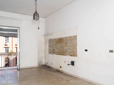 Trilocale in Via Enrico Cosenz 7, Napoli (NA)