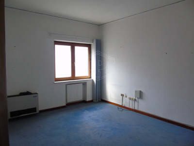 5 Vani Corso Arnaldo Lucci 102, Napoli (NA)