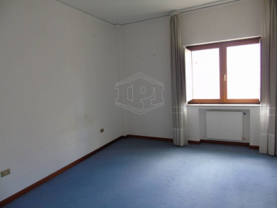 5 Vani Corso Arnaldo Lucci 102, Napoli (NA)