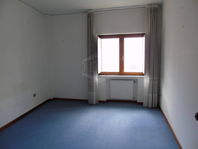 5 Vani Corso Arnaldo Lucci 102, Napoli (NA)