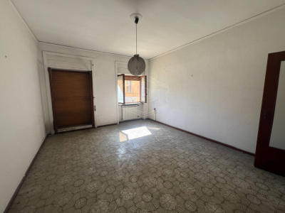 Quadrilocale con Terrazzo in Via Nuova Poggioreale 33, Napoli (NA)