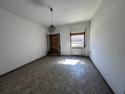 Quadrilocale con Terrazzo in Via Nuova Poggioreale 33, Napoli (NA)