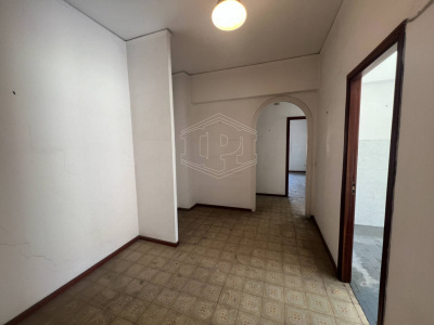 Quadrilocale con Terrazzo in Via Nuova Poggioreale 33, Napoli (NA)