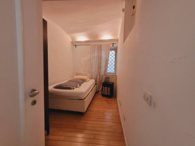 Bilocale in Vicoletto S. Arpino a Chiaia 6, Napoli (NA)