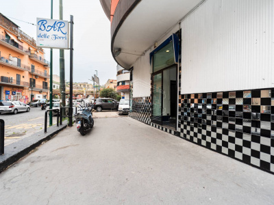 Locale in Via Nicola Nicolini 68, Napoli (NA)