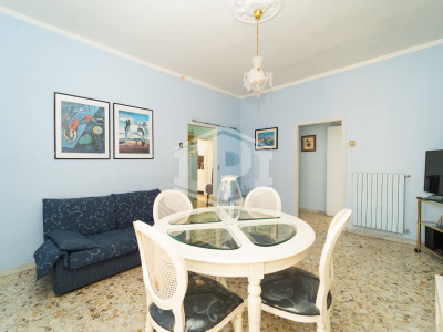 Quadrilocale in Via Giacomo Leopardi 136, Napoli (NA)