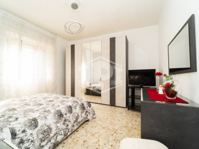 Quadrilocale in Via Giacomo Leopardi 136, Napoli (NA)