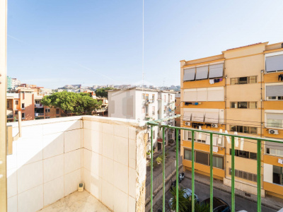 Quadrilocale in Via Giacomo Leopardi 136, Napoli (NA)