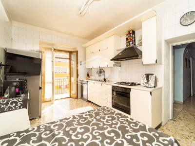 Quadrilocale in Via Giacomo Leopardi 136, Napoli (NA)