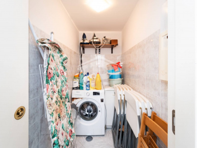 Quadrilocale in Via Terracina 127, Napoli (NA)