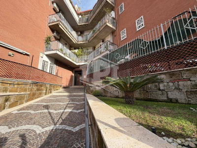 Trilocale in Via Marcello Candia 10, Napoli (NA)