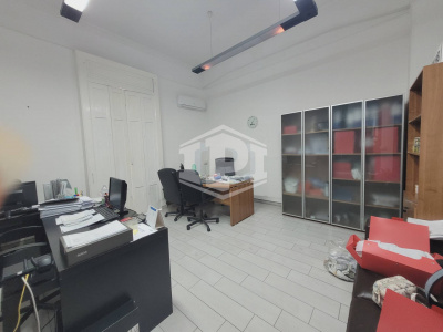 5 vani in Via Nicola A. Porpora 19, Napoli (NA)