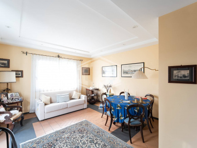 Villa con piscina in Via Monteruscello 35, Pozzuoli (NA)