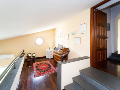 Villa con piscina in Via Monteruscello 35, Pozzuoli (NA)