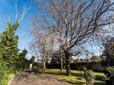 Villa con piscina in Via Monteruscello 35, Pozzuoli (NA)
