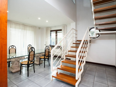 Villa in Vendita in Strada Provinciale Acropoli di Cuma 1, Pozzuoli (NA)