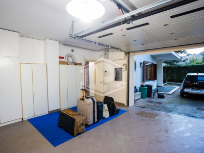 Villa in Vendita in Strada Provinciale Acropoli di Cuma 1, Pozzuoli (NA)