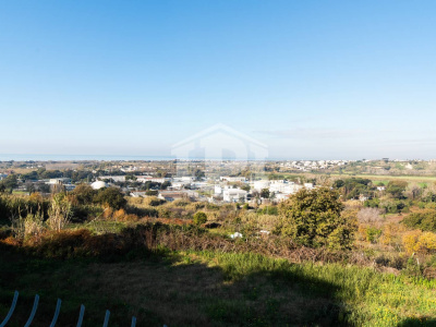 Villa con Box in Via Tre Piccioni 57, Pozzuoli (NA)