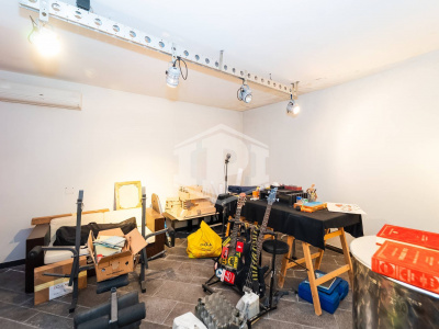 Villa con Box in Via Tre Piccioni 57, Pozzuoli (NA)