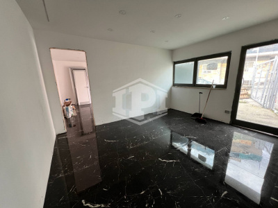 Locale Commerciale in Via Vicinale Campanile 123, Napoli (NA)