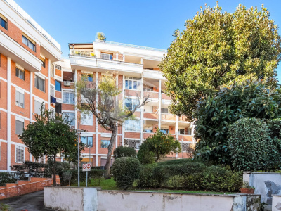 Quadrilocale in Via Francesco Petrarca 31, Napoli (NA)